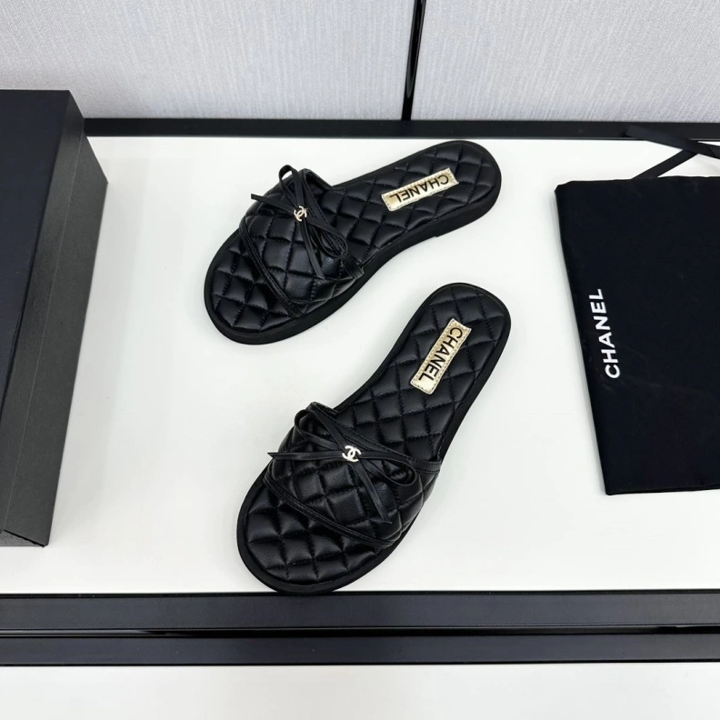 Chxnxl Slippers WellDesigned 119036