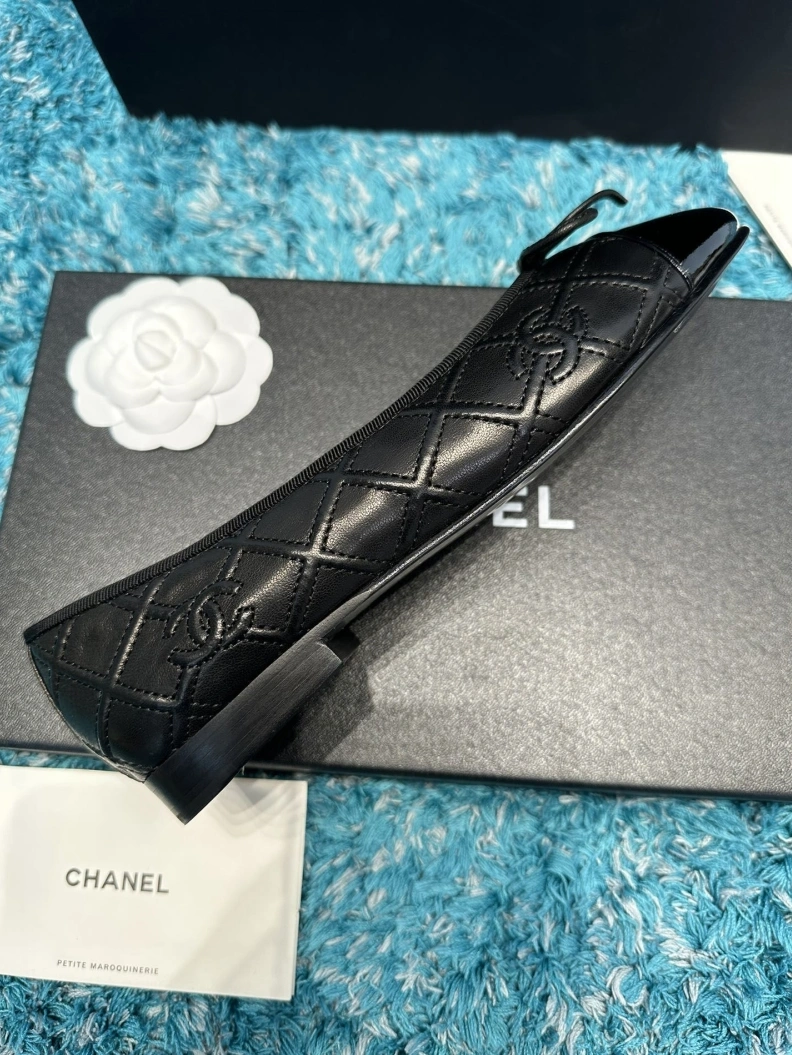 Efficient Chxnxl Flat Shoes 119516