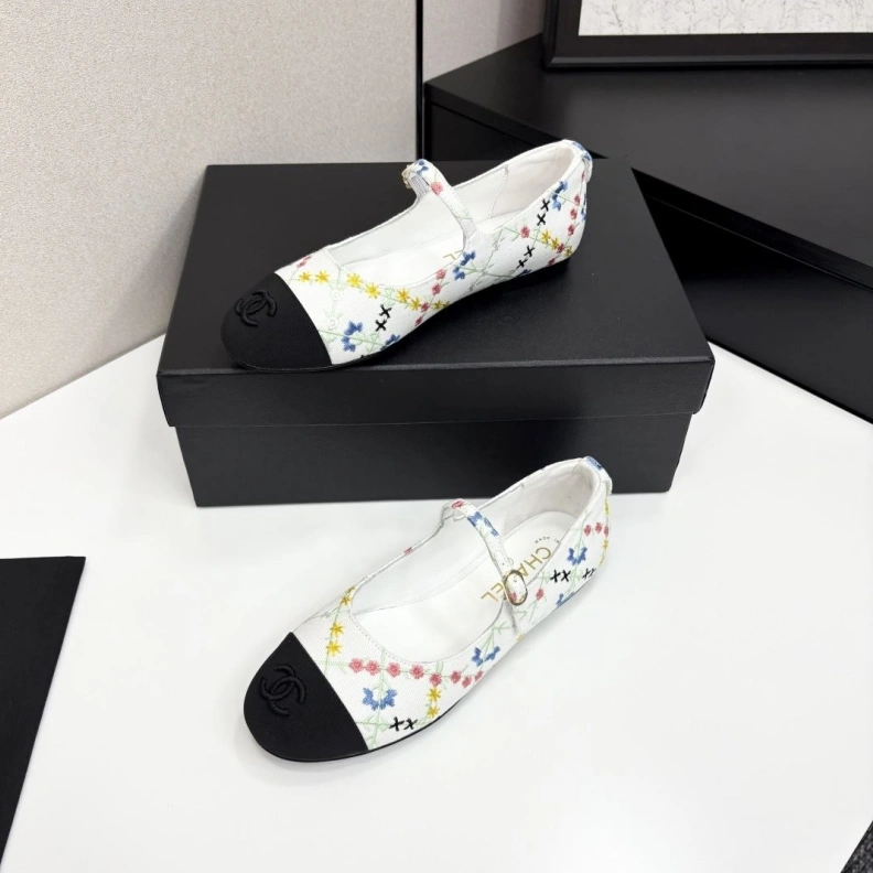 Soft Chxnxl Flat Shoes 119514
