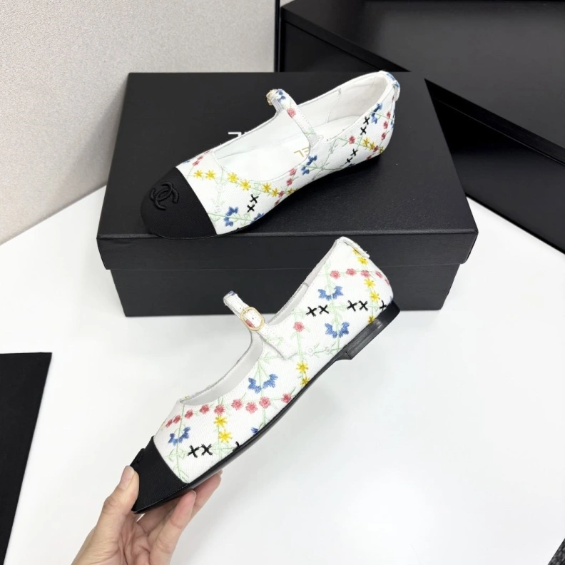 Soft Chxnxl Flat Shoes 119514