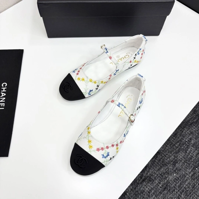Soft Chxnxl Flat Shoes 119514