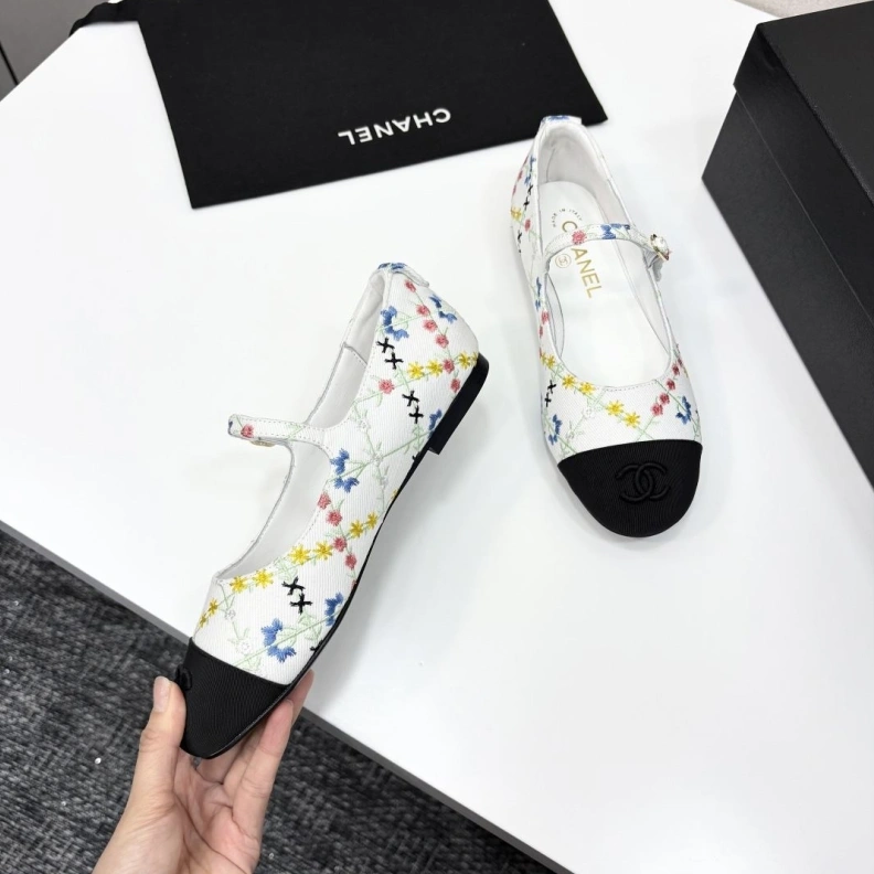 Soft Chxnxl Flat Shoes 119514