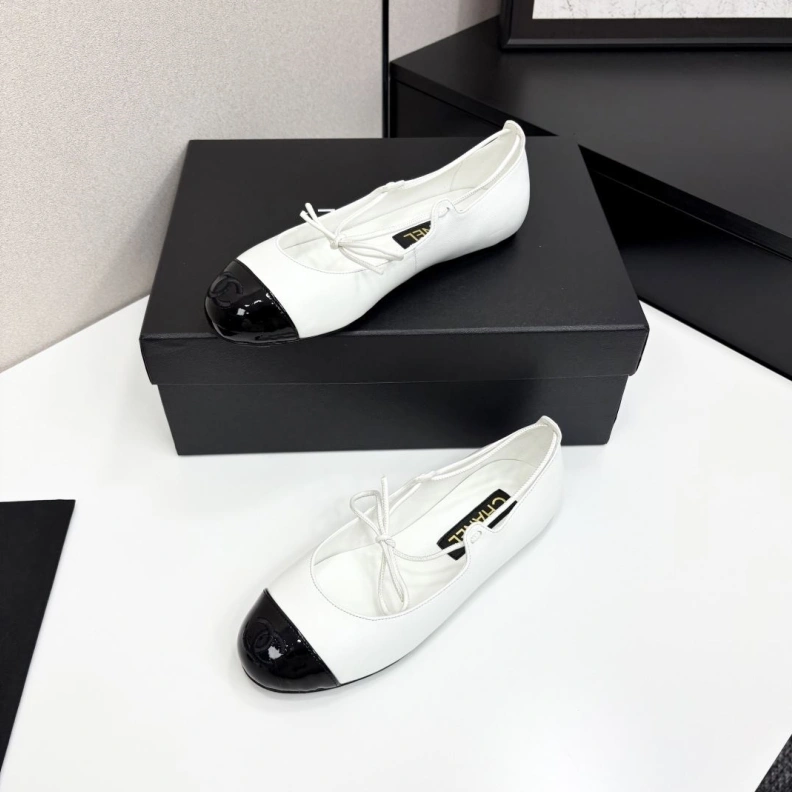 Chxnxl Flat Shoes Refined 119513