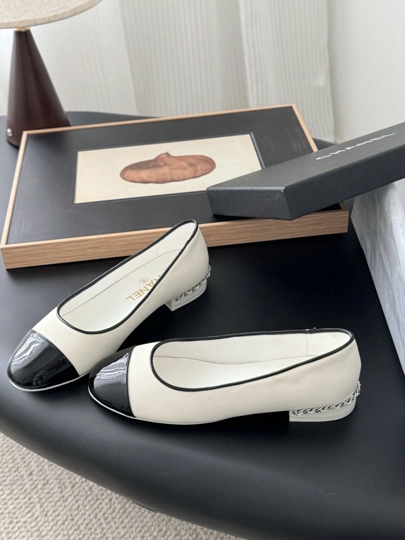 HighQuality Chxnxl Flat Shoes 119500