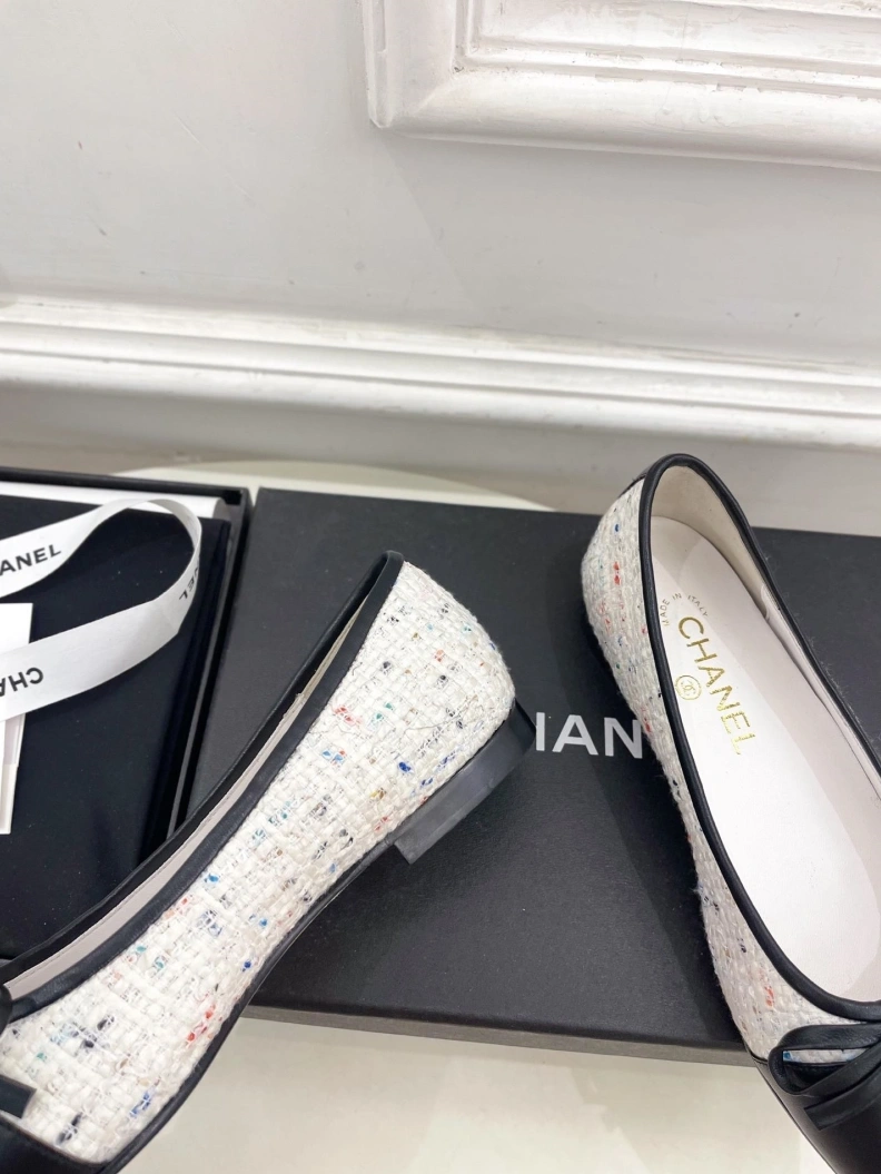 Trendsetting Chxnxl Flat Shoes 119512