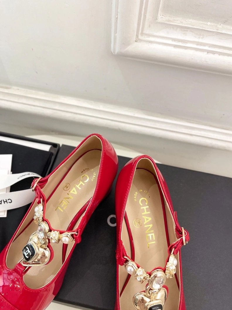 Stylish Chxnxl High Heels 119335