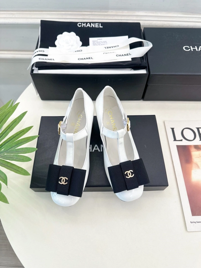 Resilient Chxnxl High Heels 119334