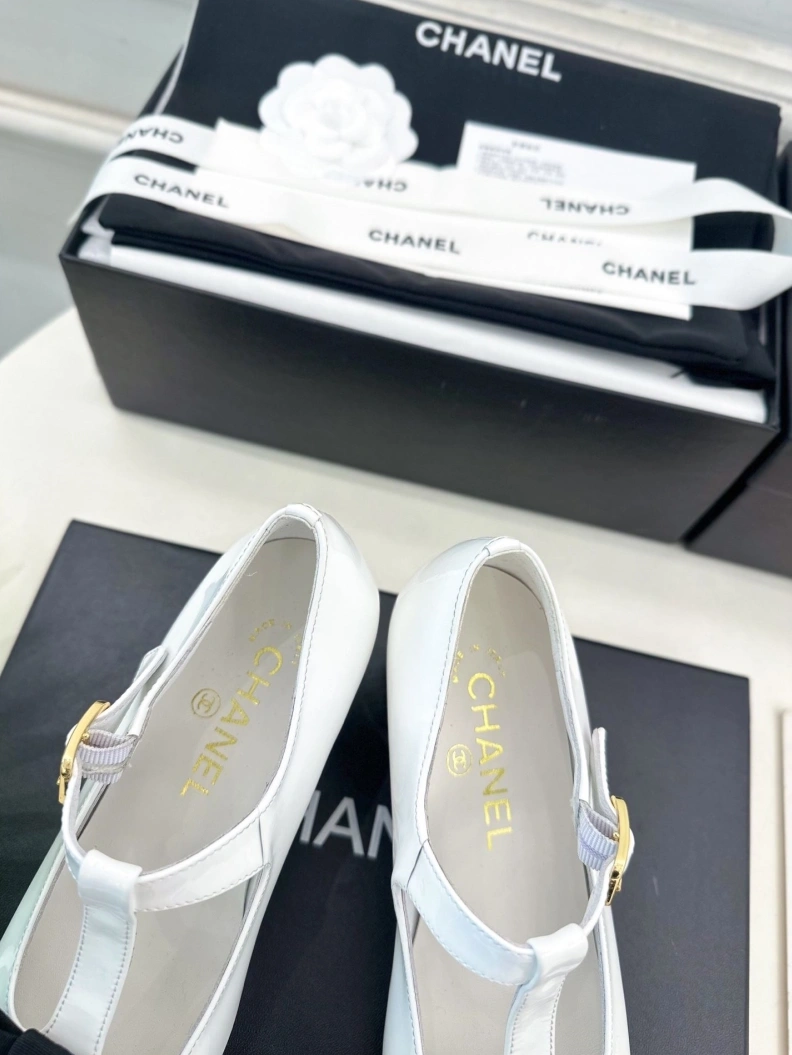 Resilient Chxnxl High Heels 119334