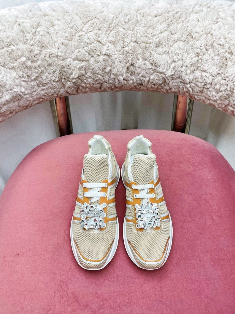 Versatile Othxr Sneakers 212045