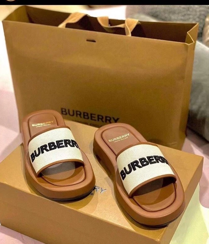 Bxrbxrry Slippers Bold 114831