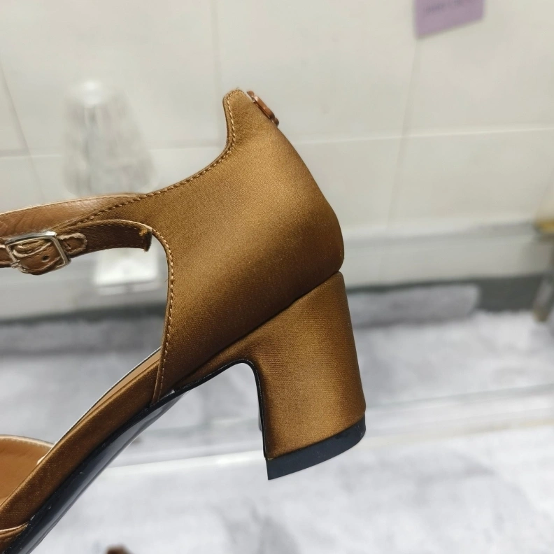 Compact Chxnxl Sandals 119255
