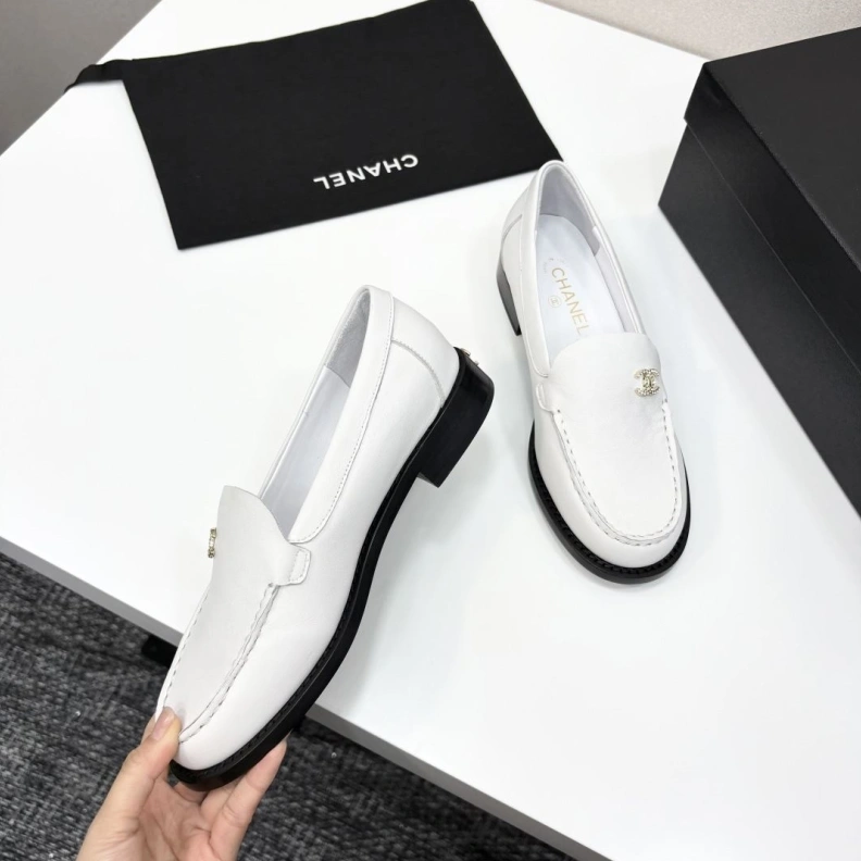 Affordable Chxnxl Leather Shoes 119316