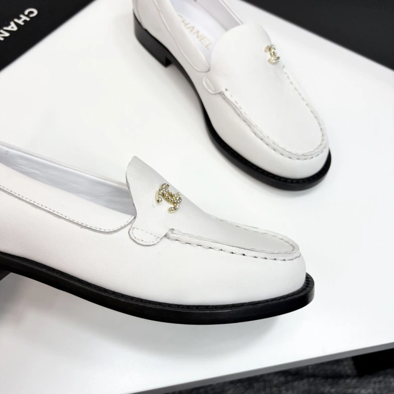 Affordable Chxnxl Leather Shoes 119316