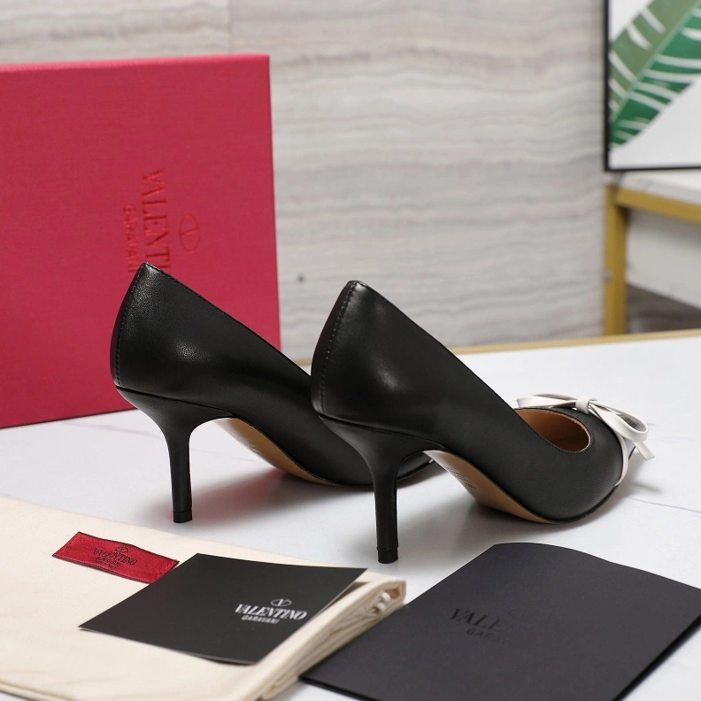Trendsetting Vxlxntino High Heels 229558