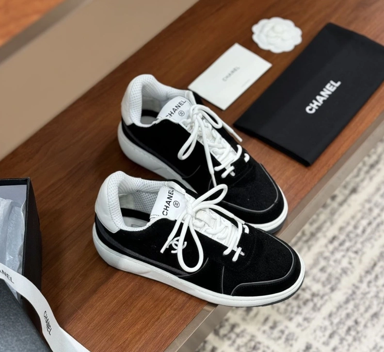 Timeless Chxnxl Casual Shoes 119684