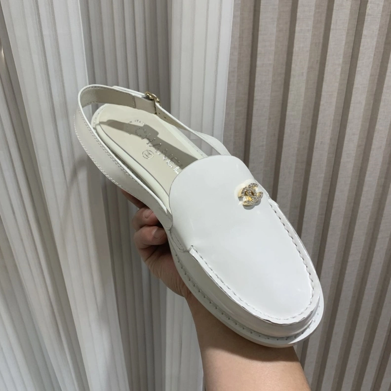 Trendy Chxnxl Sandals 119248