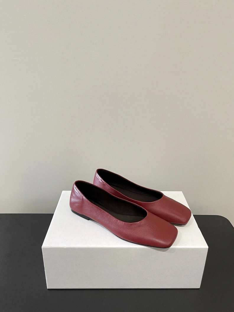 Trendsetting Othxr flat shoes 212322