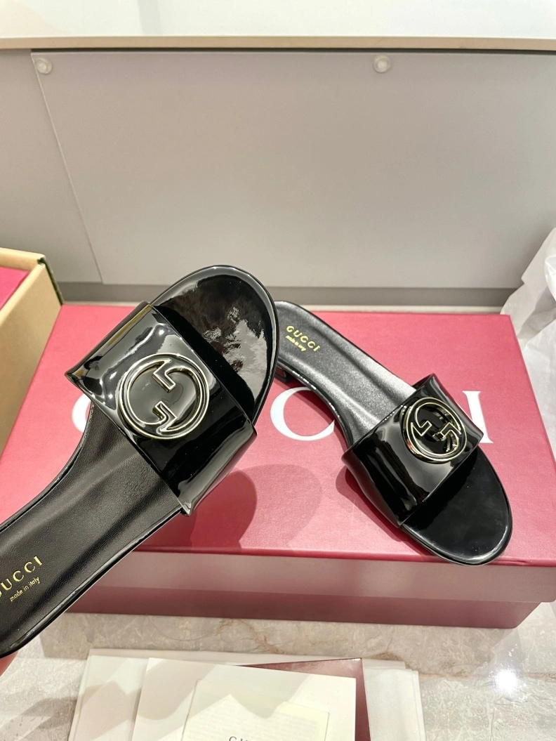 Gxccx Slippers Compact 157104