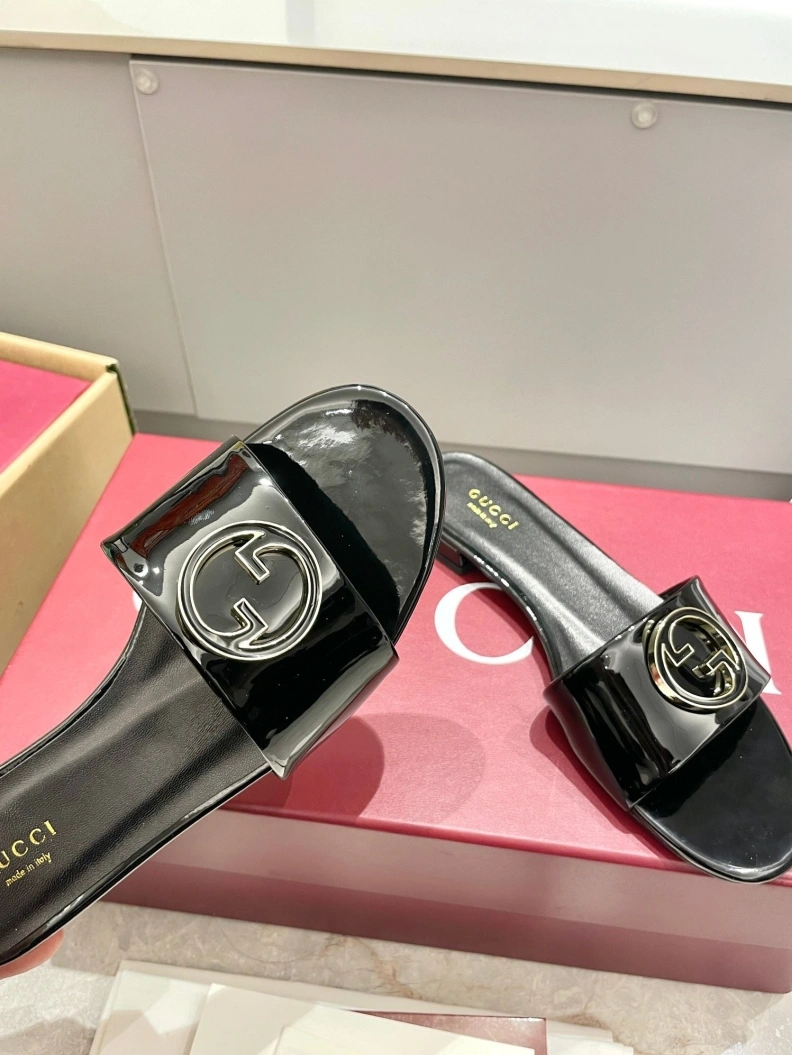 Gxccx Slippers Compact 157104
