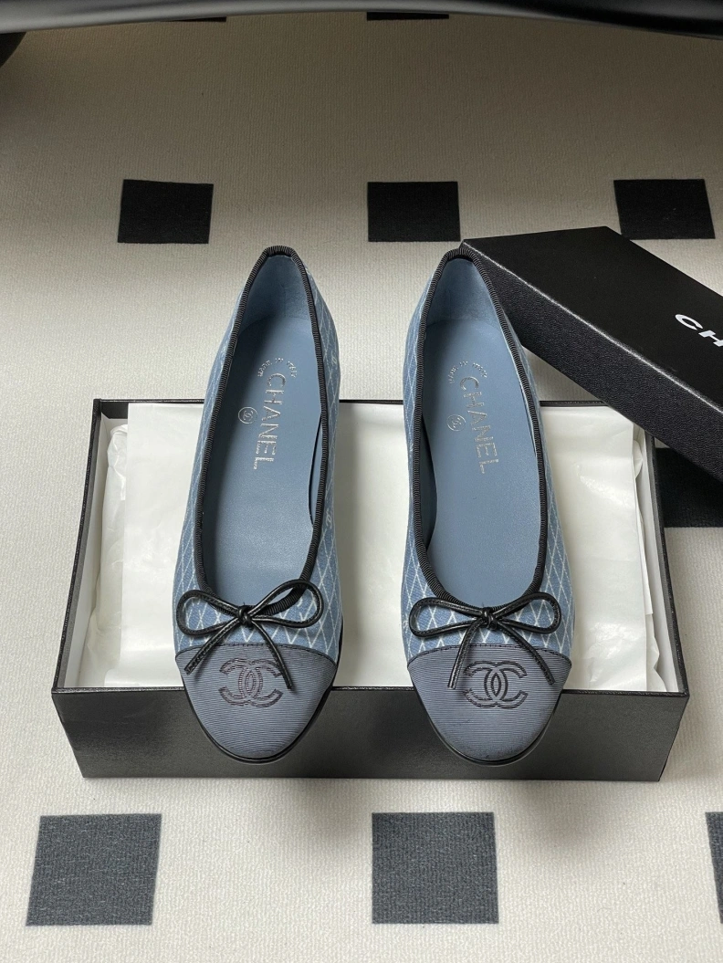 Efficient Chxnxl Flat Shoes 119503