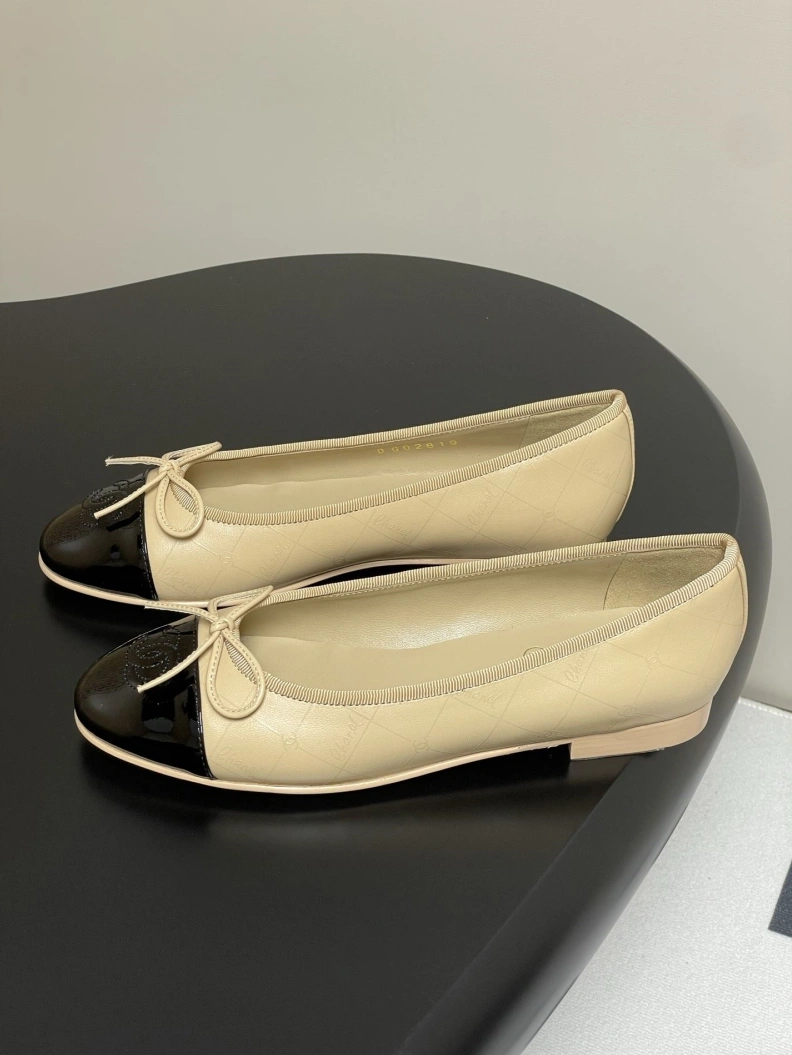 Practical Chxnxl Flat Shoes 119508