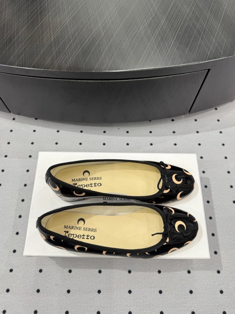 Othxr flat shoes Vibrant 212328