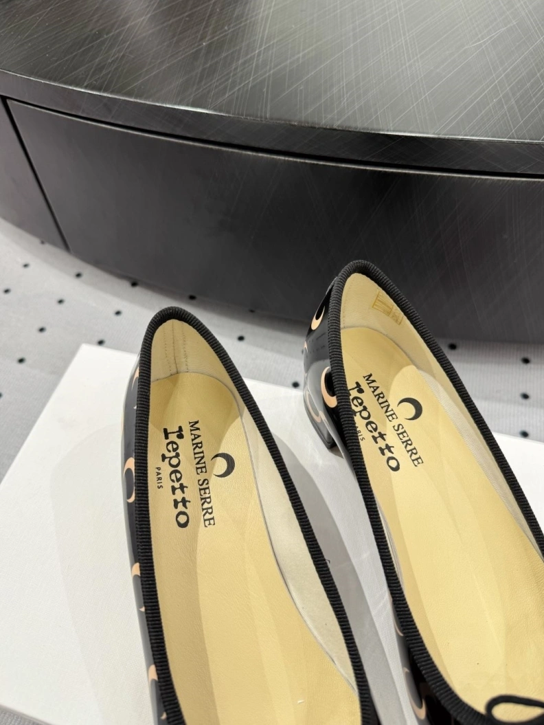 Othxr flat shoes Vibrant 212328