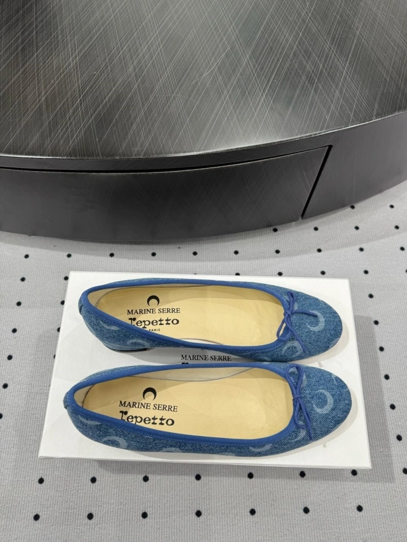 Othxr flat shoes Sleek 212323