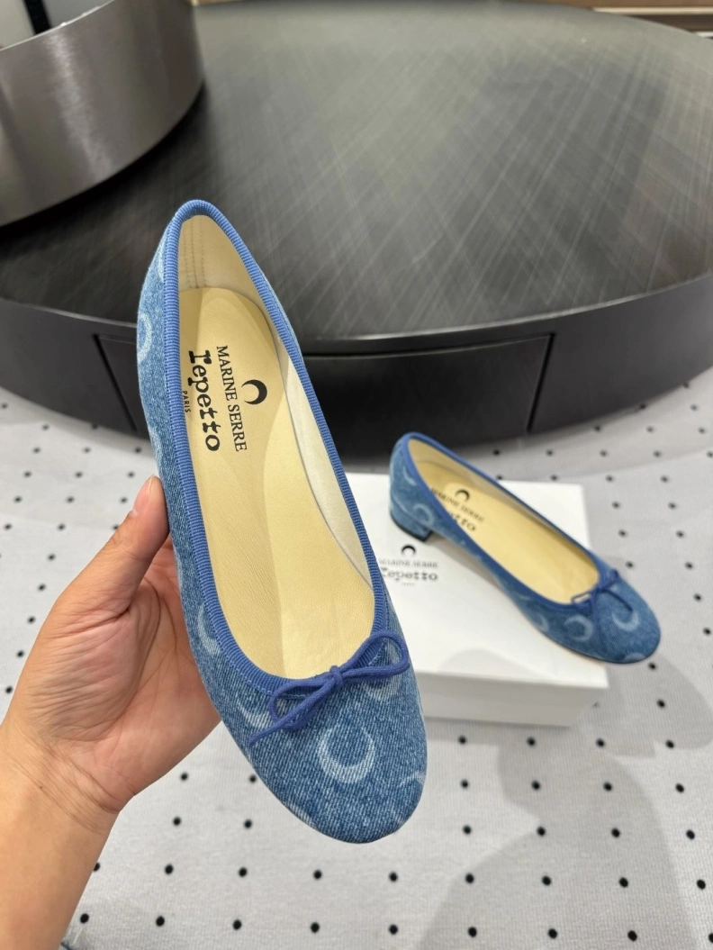 Othxr flat shoes Sleek 212323