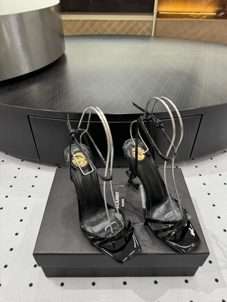 Othxr Sandals Stylish 212165