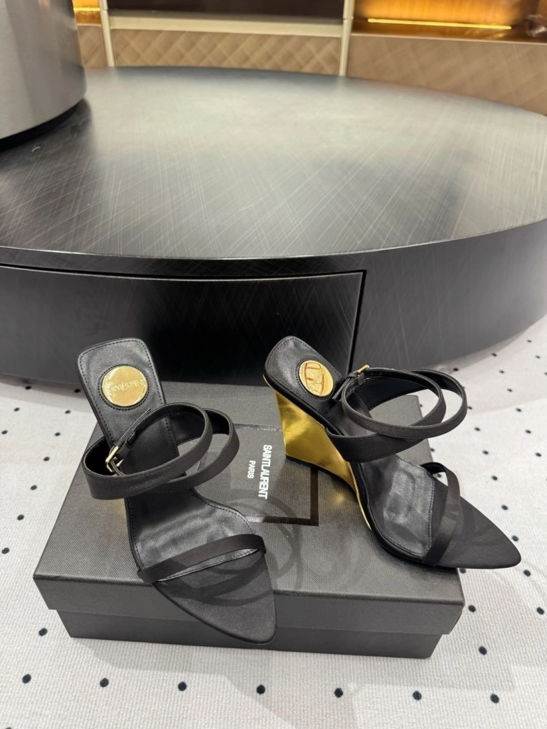 Othxr Sandals EyeCatching 212169