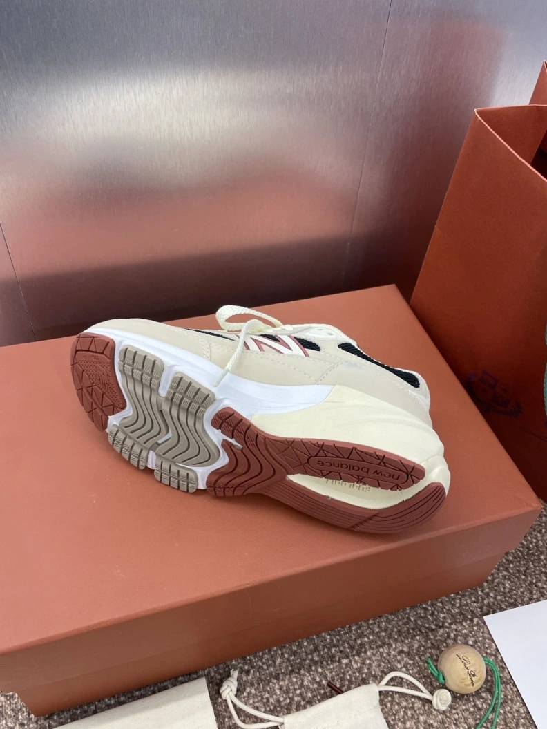 Modern Othxr Sneakers 212038