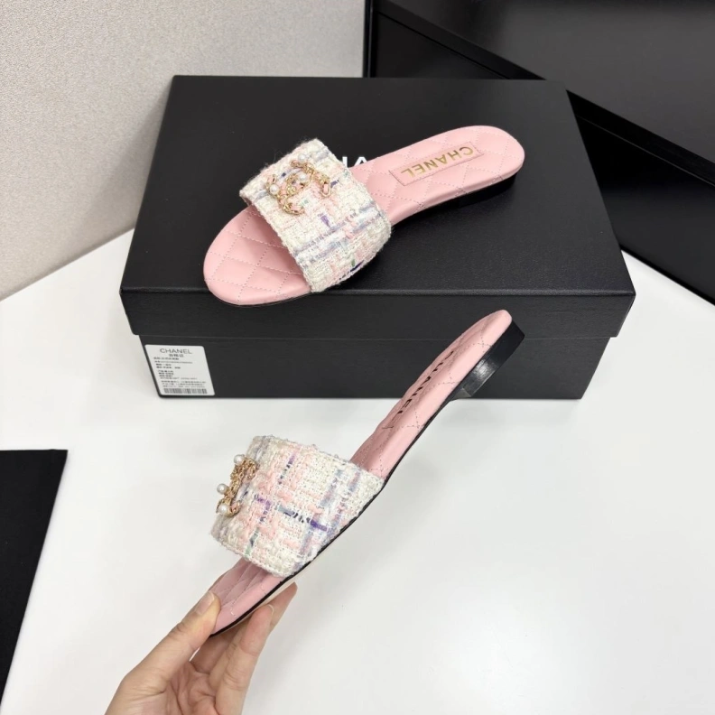 AllSeason Chxnxl Slippers 118985