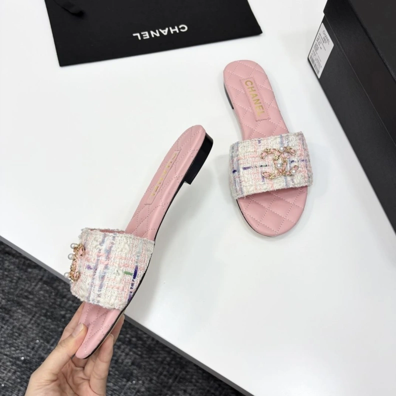 AllSeason Chxnxl Slippers 118985