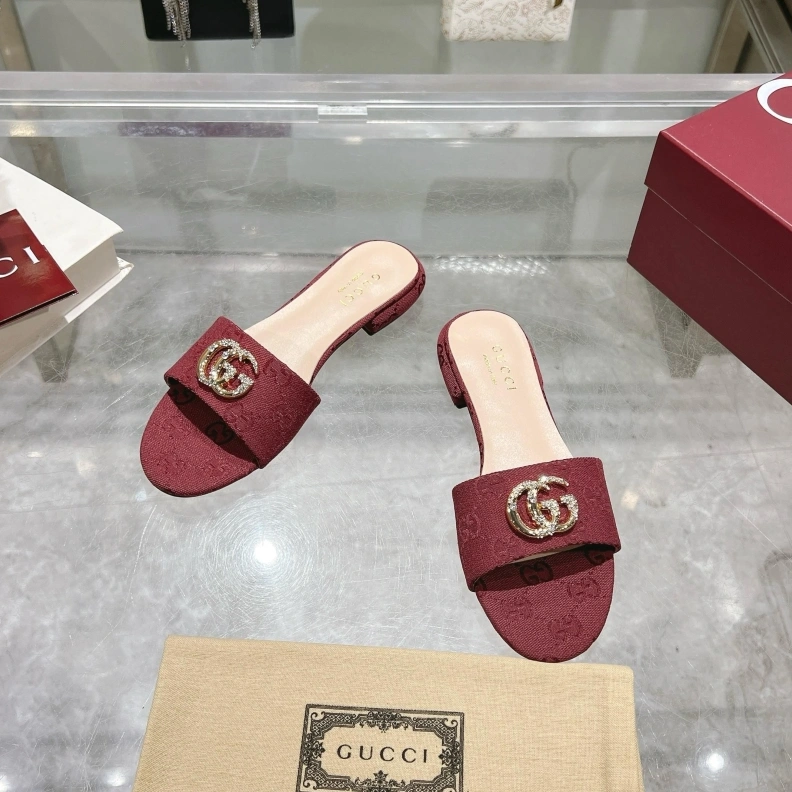 Bold Gxccx Slippers 157103