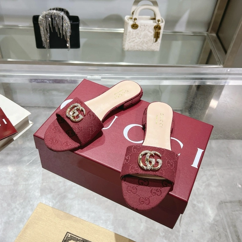 Bold Gxccx Slippers 157103