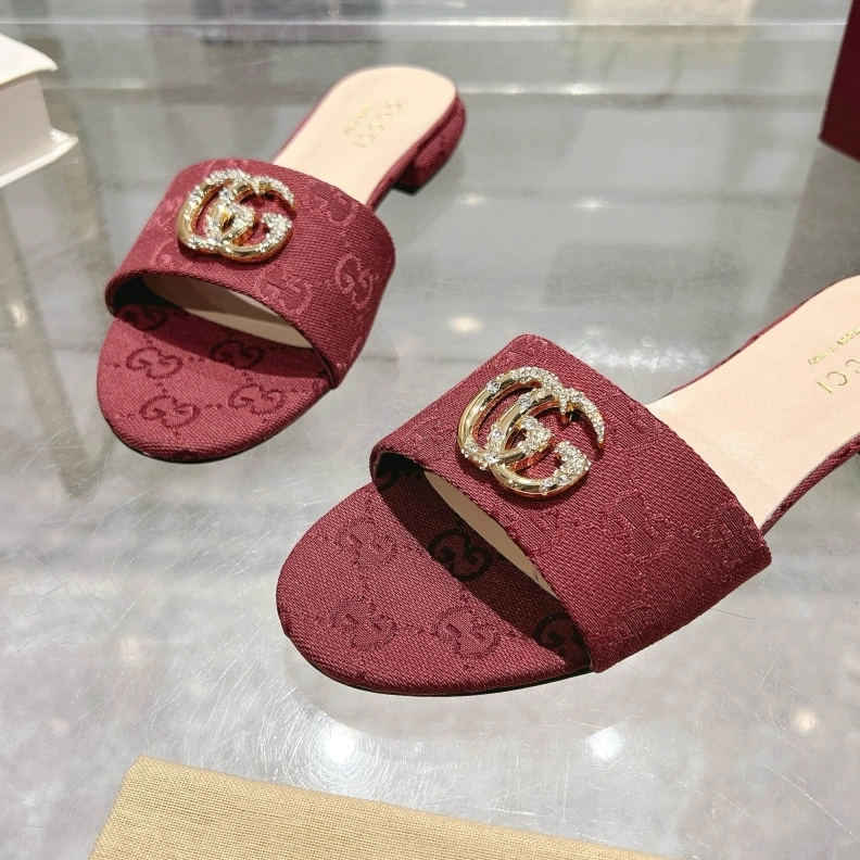 Bold Gxccx Slippers 157103