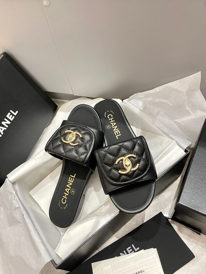 DailyWear Chxnxl Slippers 118984