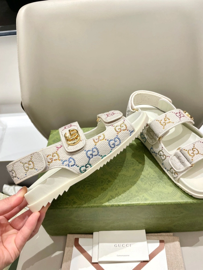 Minimalist Gxccx Sandals 157230