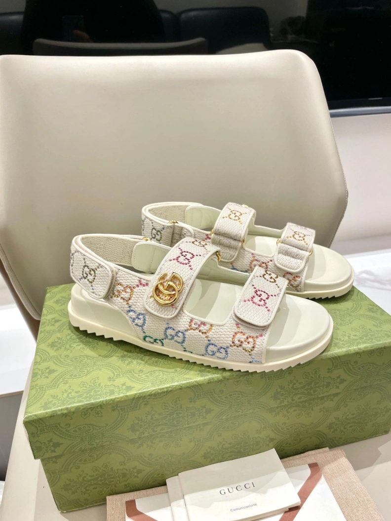 Minimalist Gxccx Sandals 157230
