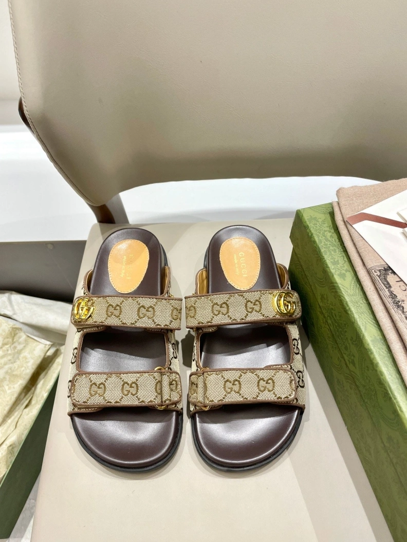 Gxccx Sandals Unique 157205
