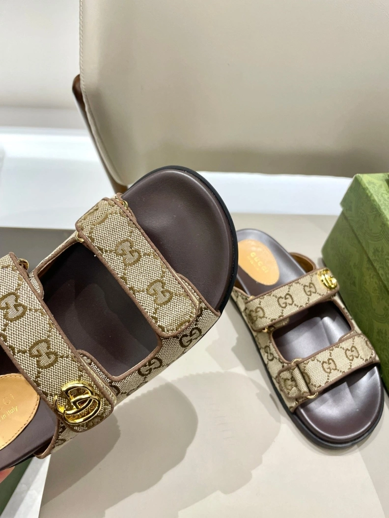 Gxccx Sandals Unique 157205