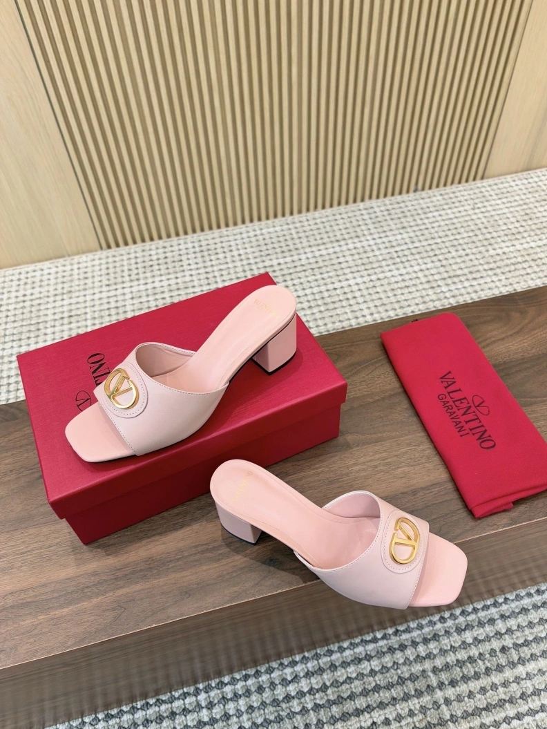 Soft Vxlxntino Slippers 229345