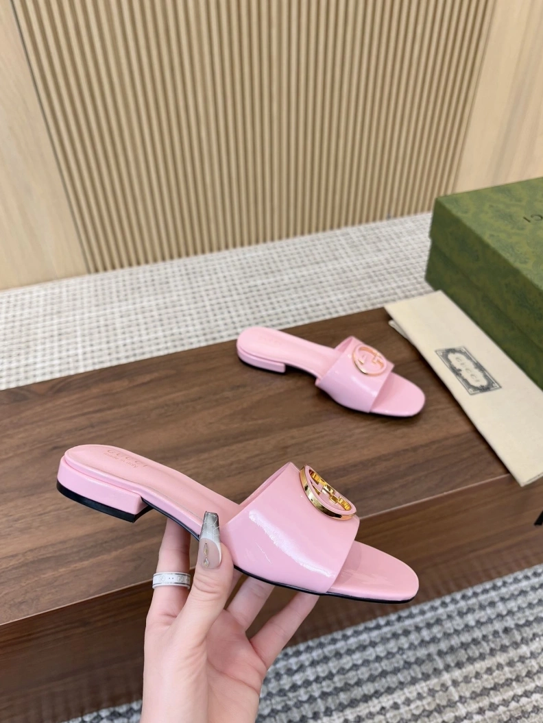 Lightweight Gxccx Slippers 157098