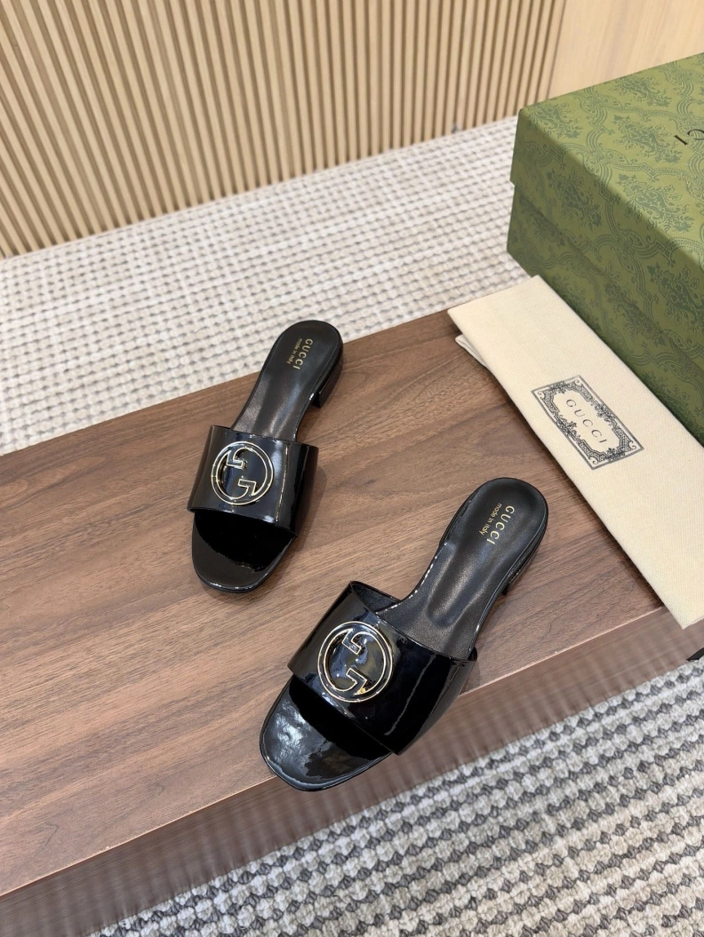 Gxccx Slippers Sophisticated 157096