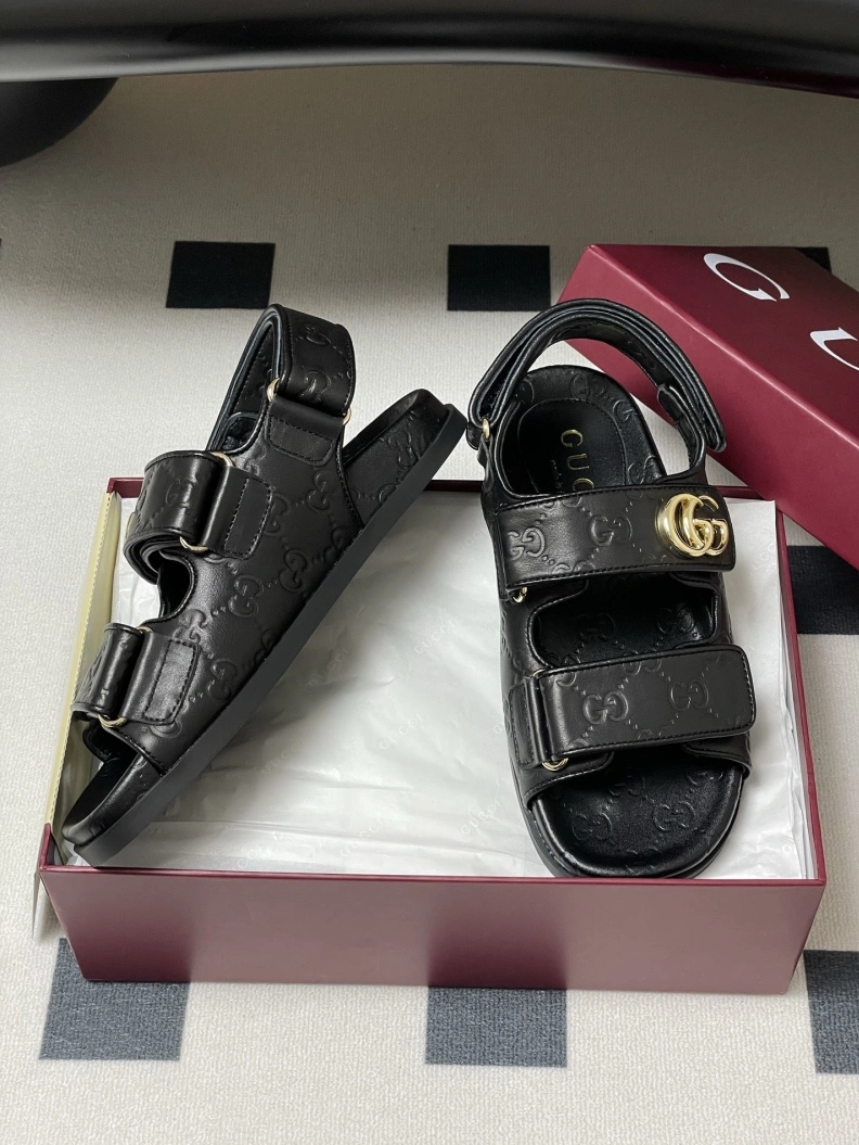 Gxccx Sandals Vibrant 157209