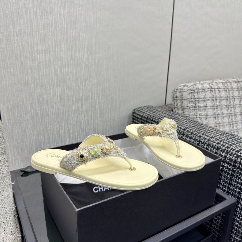 Chxnxl Slippers Sophisticated 118977