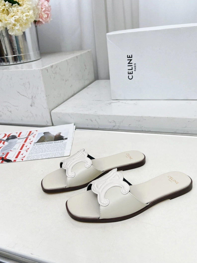 EasyMatch Cxlxne Slippers 116086