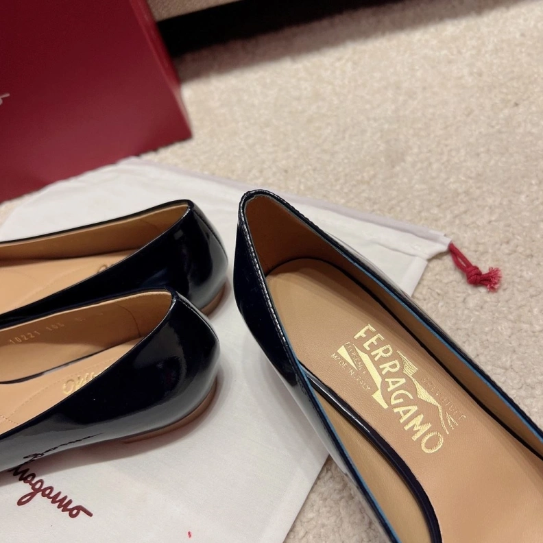Fashionable Othxr flat shoes 212311