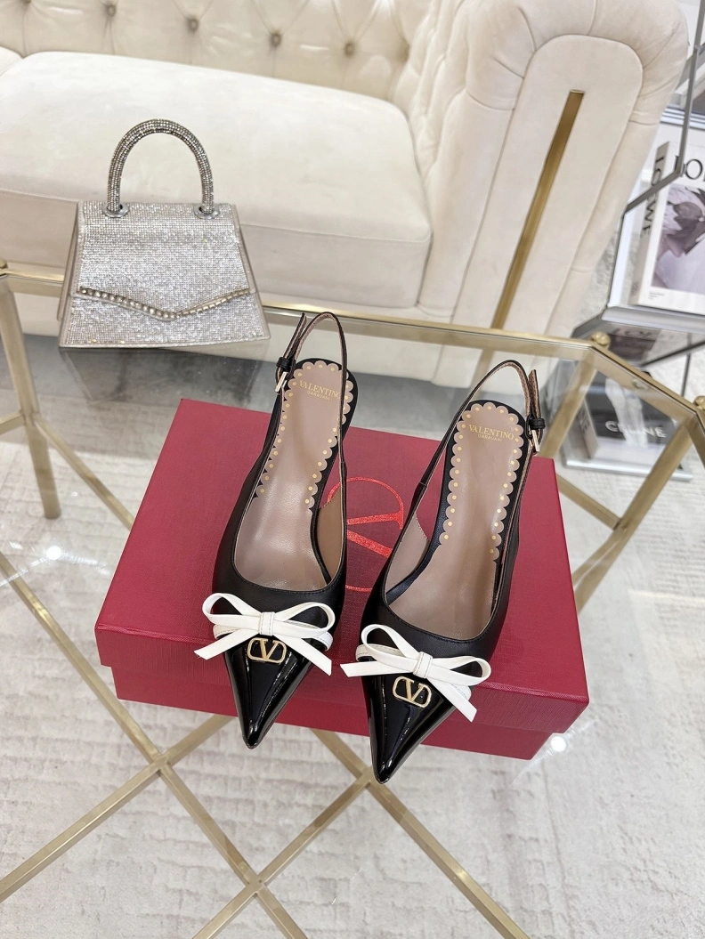 Soft Vxlxntino Sandals 229462